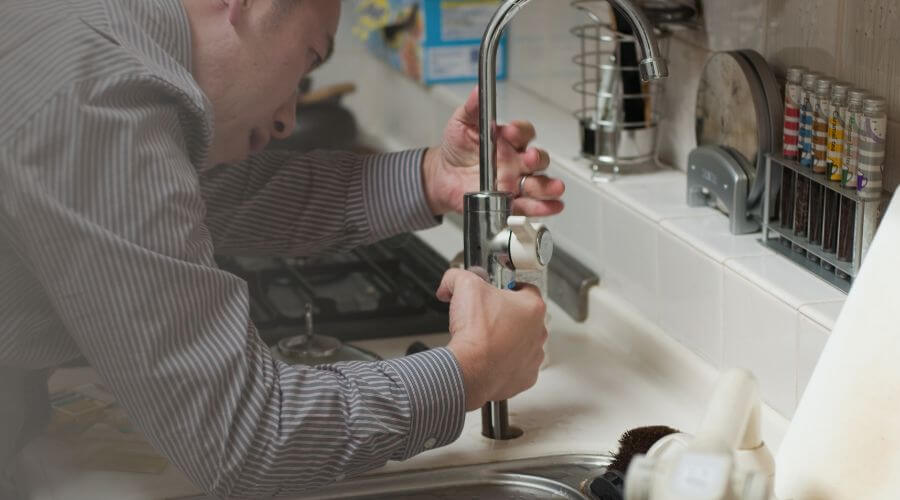 Local annual plumbing maintenance in Elkport, IA